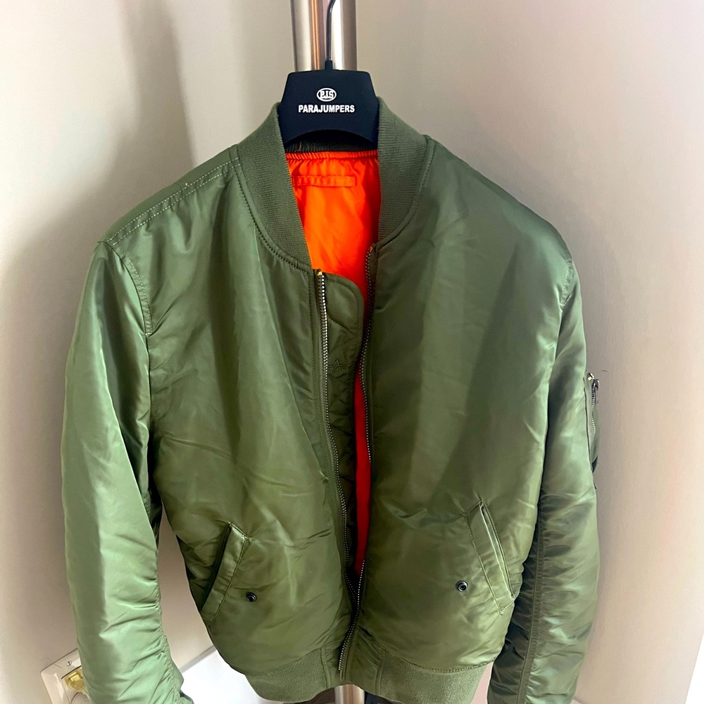 Alpha industries flight jacket slim version size medium